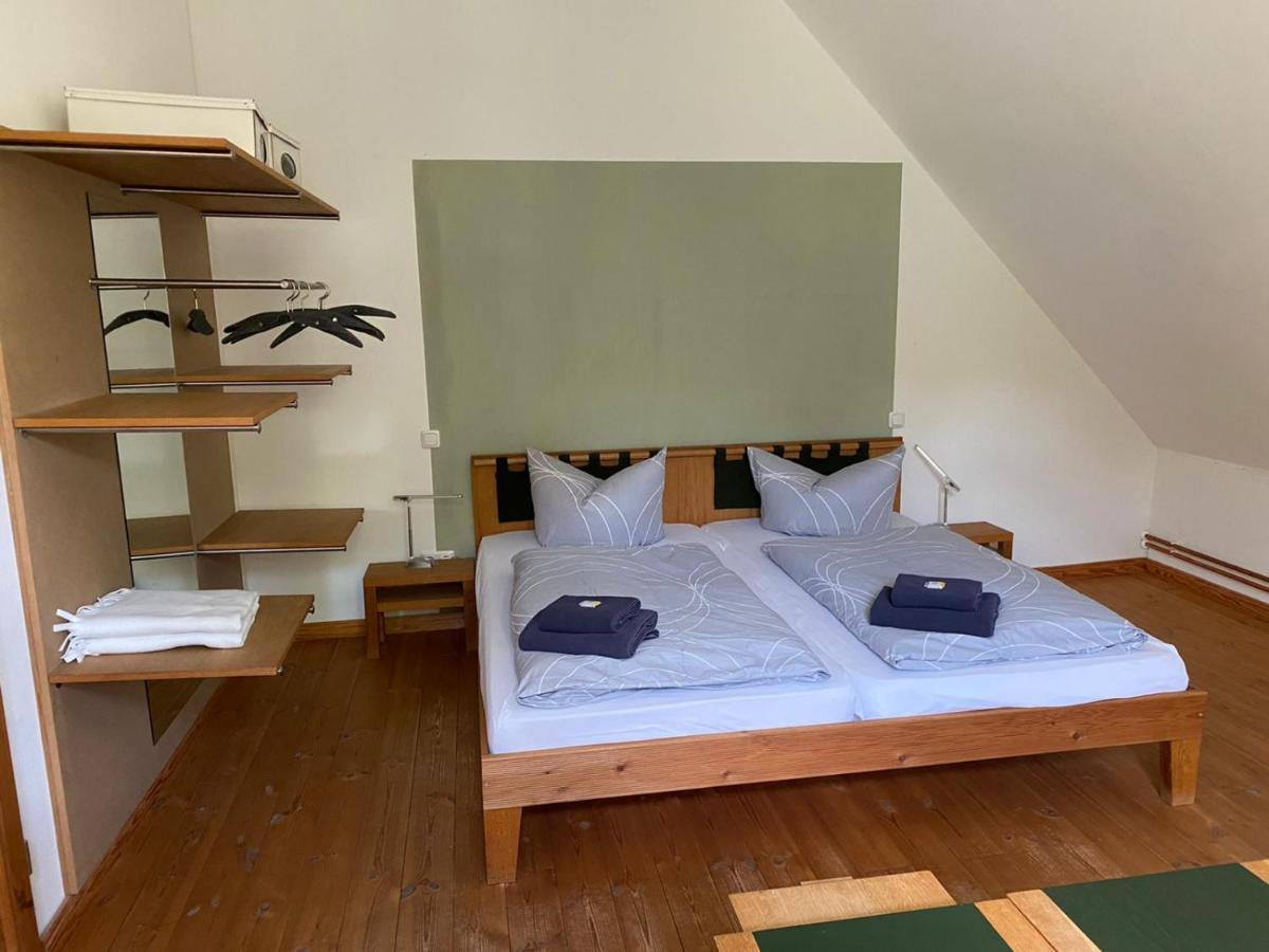 Gutshaus Mit Seeblick - Oekologisch & Nachhaltig Lubow ภายนอก รูปภาพ